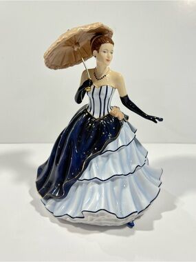 Amy Royal Doulton Pretty Ladies Figurine HN 5515 Porcelain Fine Bone China 2011